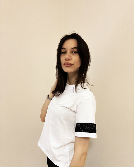 T-shirt con inserto in pizzo
